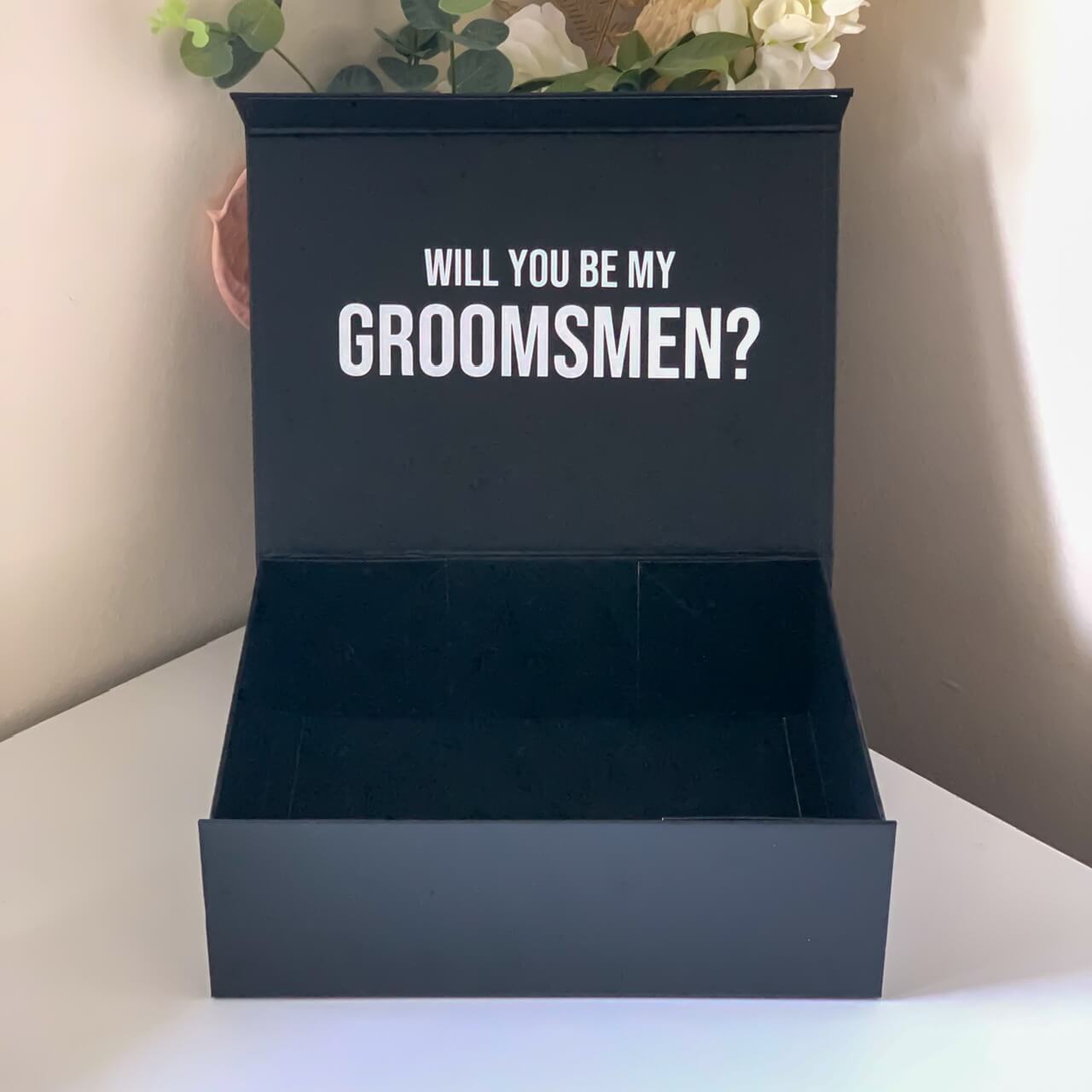 Personalised Bridesmaid / Maid of Honour / Best Man / Groomsman Magnetic Gift Box