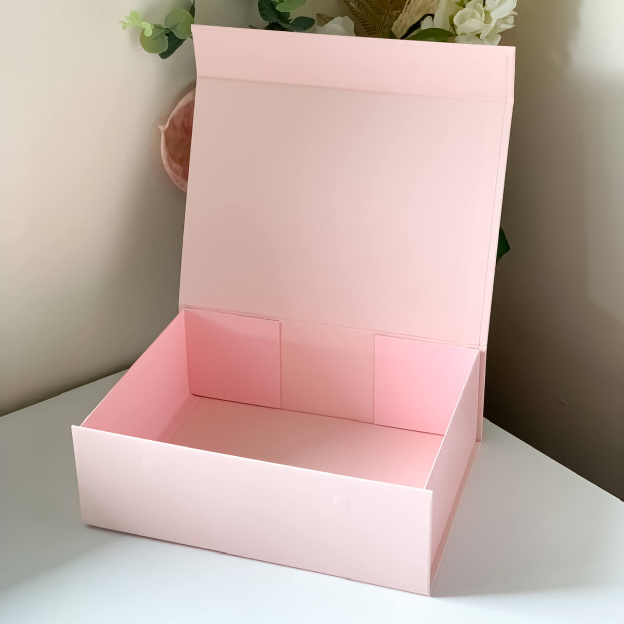 Medium Pink Magnetic Gift Box