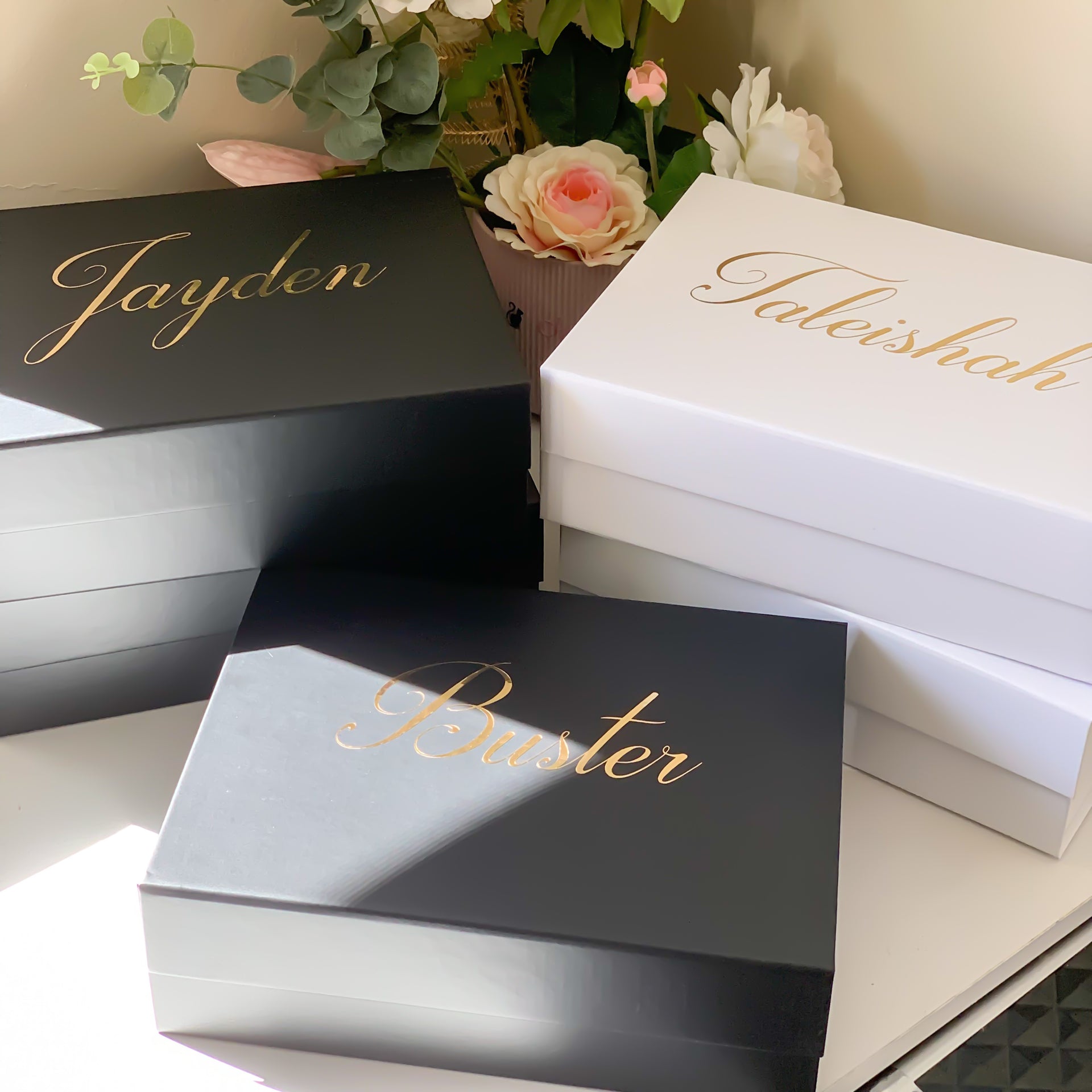 Magnetic Gift Box, Custom Gifts & Hampers Australia | Cherish & Co