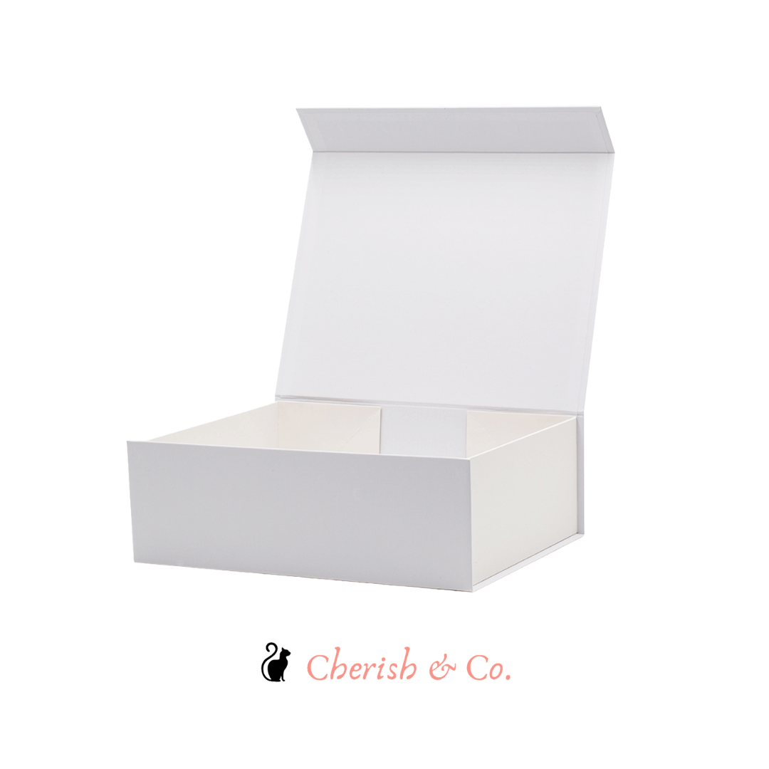 Gift Boxes & Tins 25 Pcs Large White Magnetic Gift Box - Cherish & co.